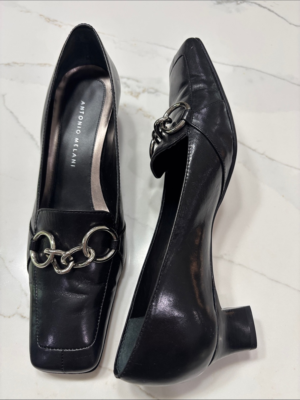 ANTONIO MELANI Black Leather Chain-Accent Low Heel Pumps